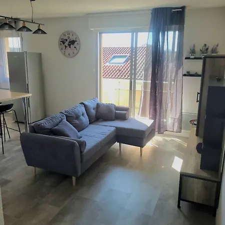 3 Avec Terrasse Et Parking * Albi